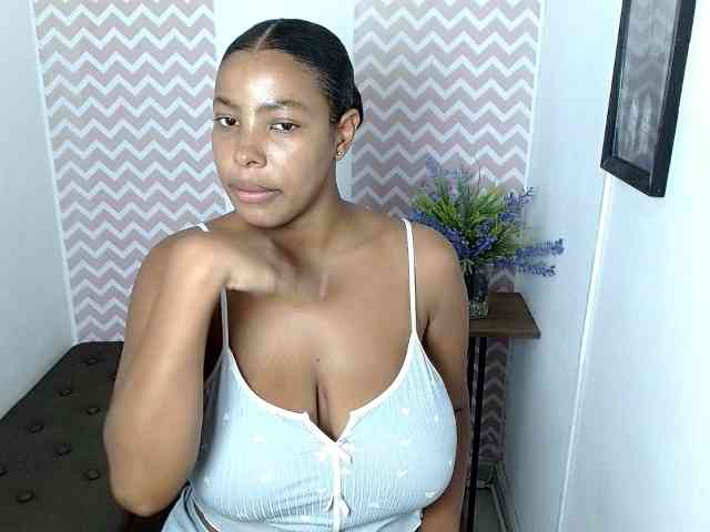 ShantalCarson webcam