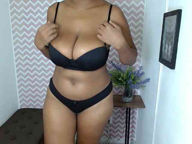 ShantalCarson webcam