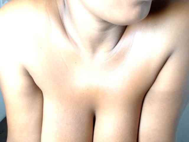 ShantalCarson webcam