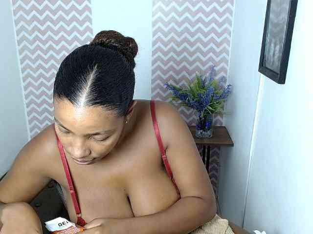 ShantalCarson webcam