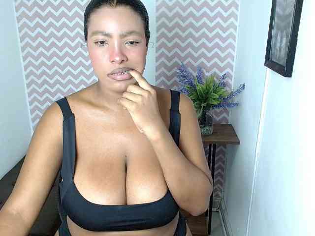 ShantalCarson webcam