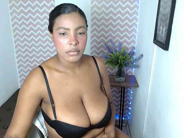 ShantalCarson webcam