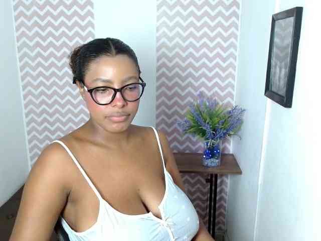 ShantalCarson webcam