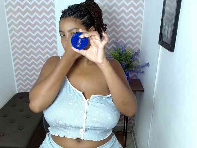 ShantalCarson webcam