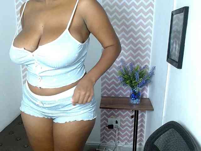 ShantalCarson webcam