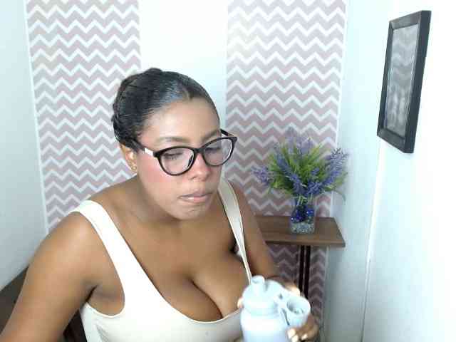 ShantalCarson webcam