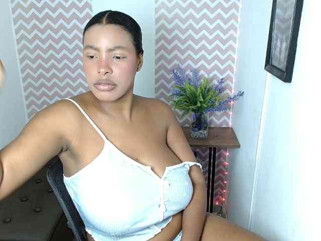 ShantalCarson webcam