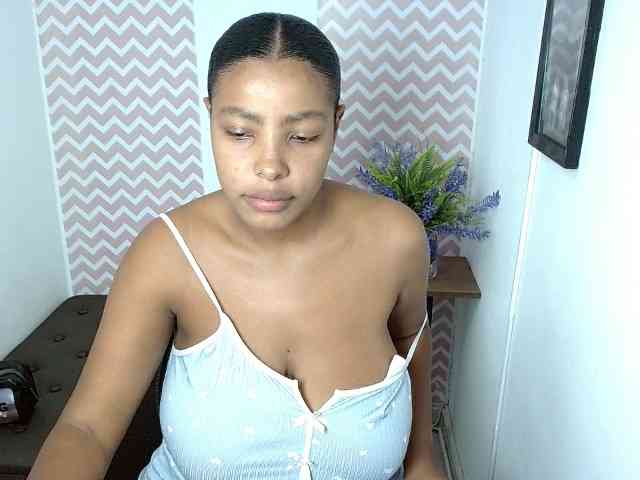 ShantalCarson webcam