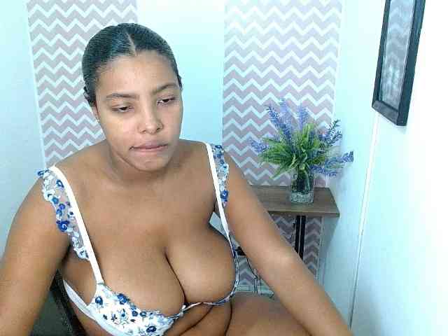 ShantalCarson webcam
