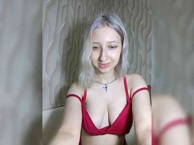 EmySnape webcam
