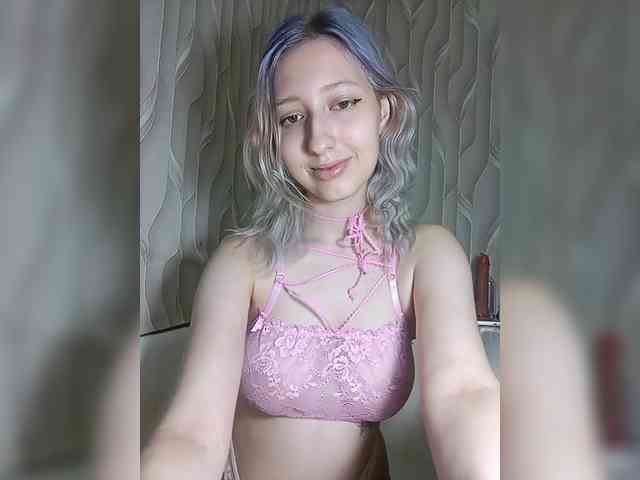 EmySnape webcam