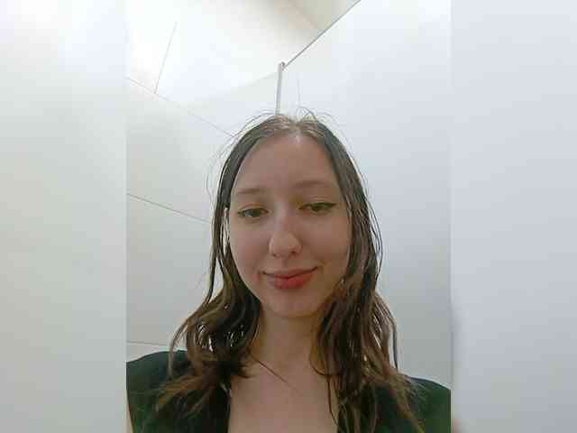 EmySnape webcam