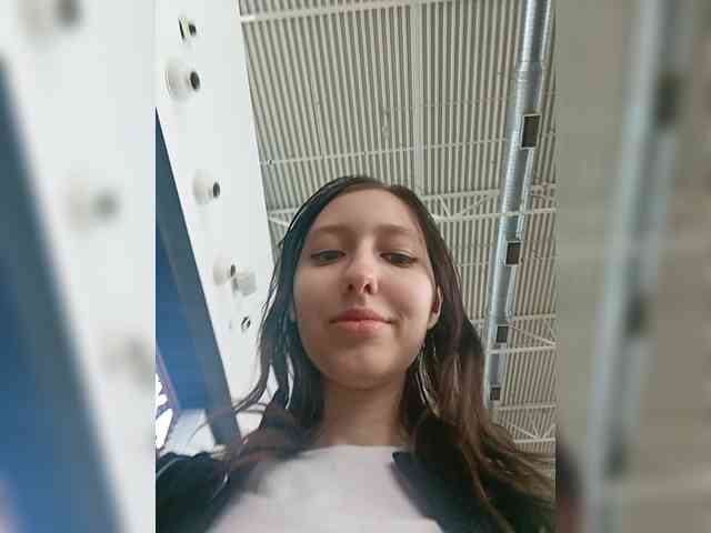 EmySnape webcam