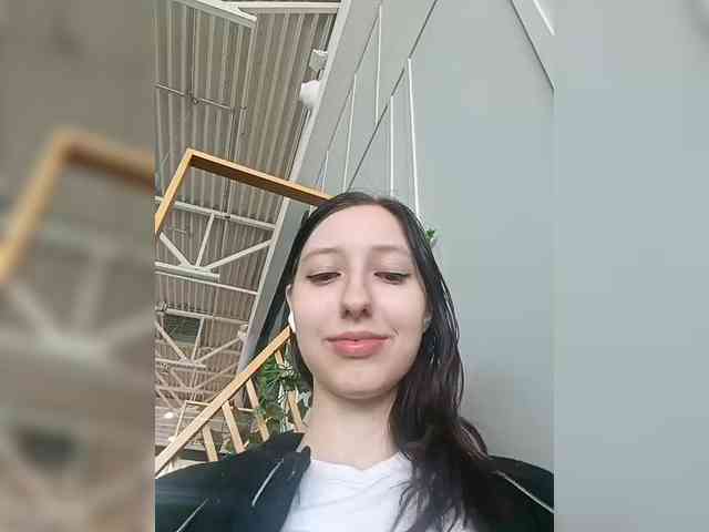 EmySnape webcam
