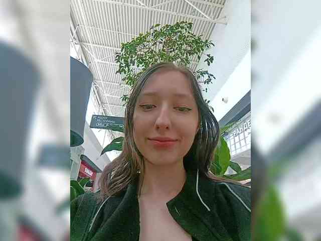 EmySnape webcam