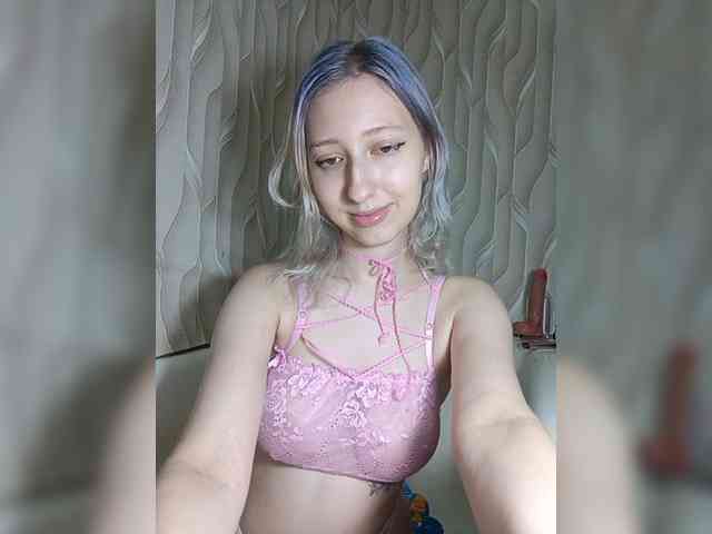 EmySnape webcam
