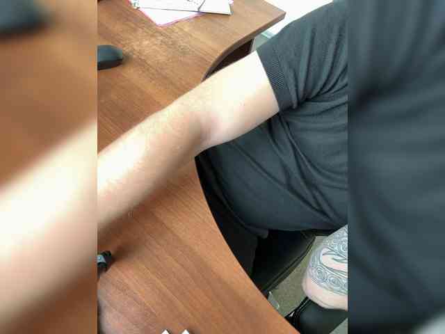 Stoneunder Bongacams live cam