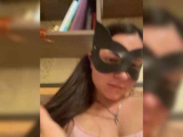 AlisaAres webcam