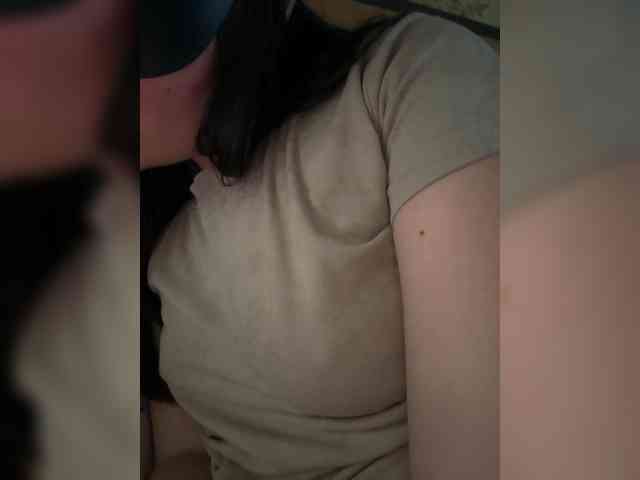 AlisaAres webcam