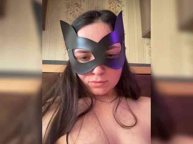 AlisaAres webcam