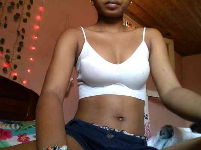 Model: Mireille55