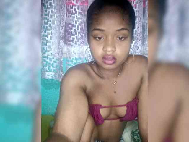 Mireille55 webcam