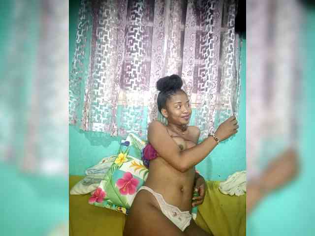 Mireille55 webcam
