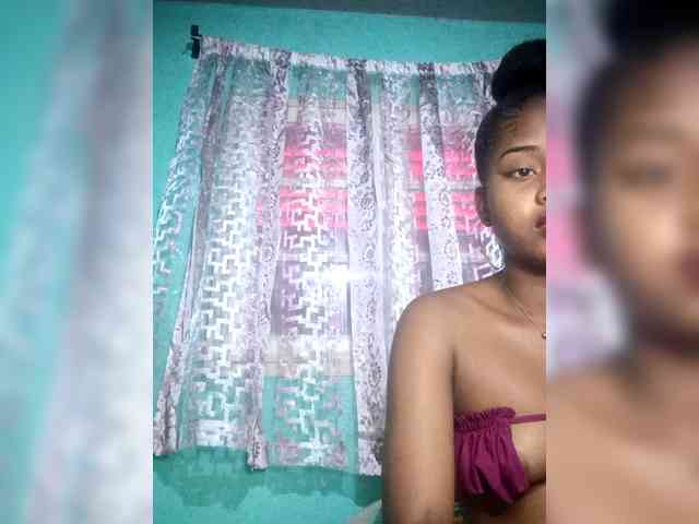 Mireille55 webcam