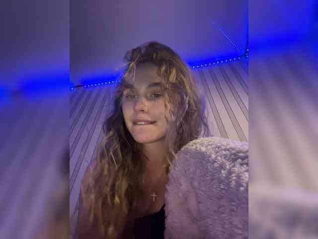 Melissashineee webcam