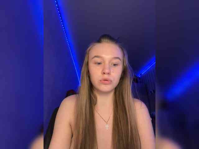 Melissashineee webcam