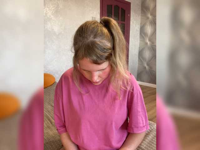 Mila_sisi webcam