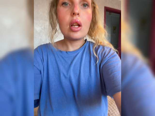 Milana40 live cam
