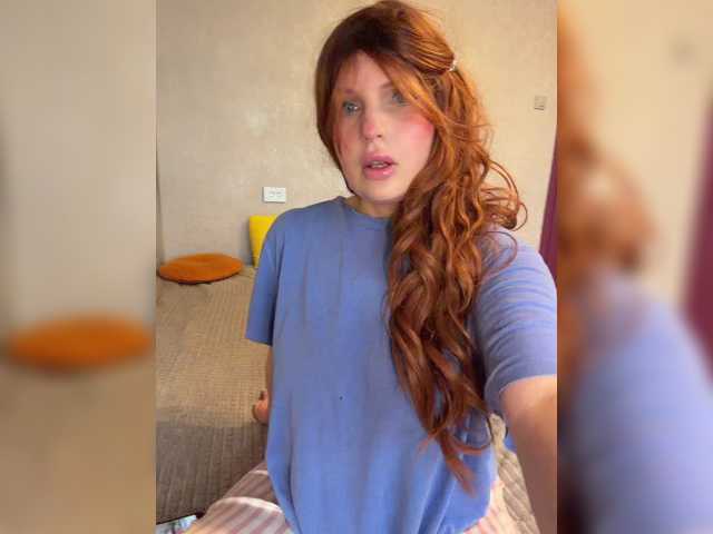 Milana40 live cam on BongaCams