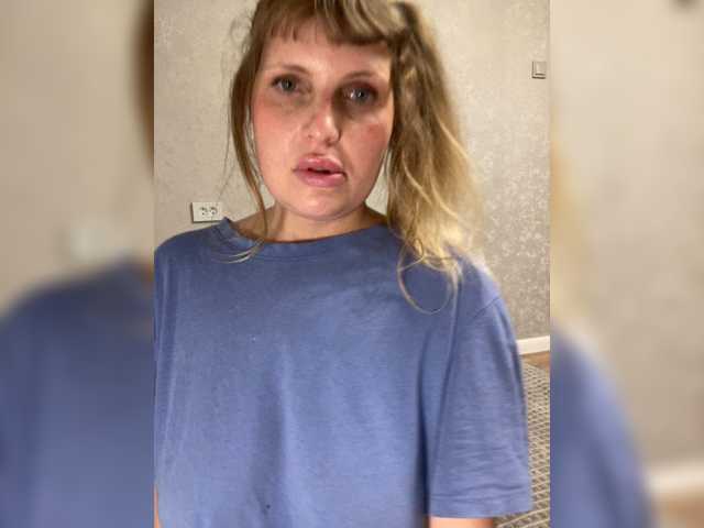 Milana40, en vivo ahora en BongaCams