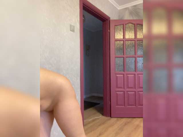 Milana40 live cam on BongaCams