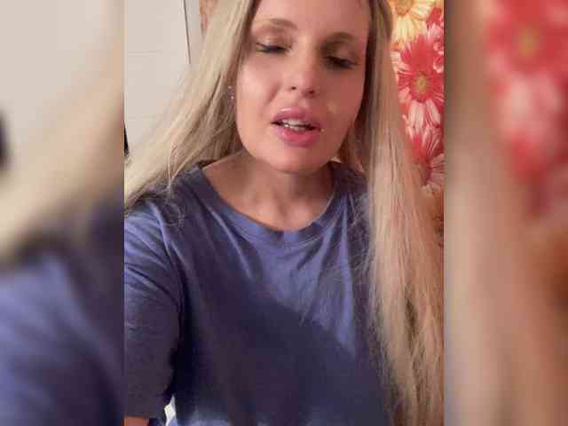 Milena_sisi webcam