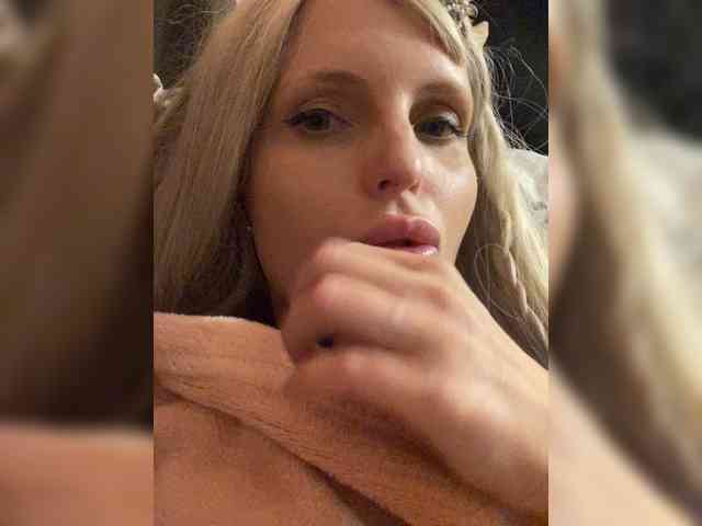 Milena_sisi webcam