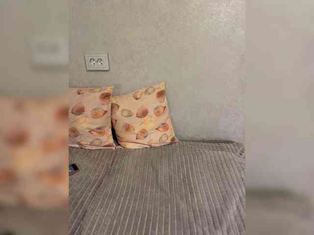 Mila_sisi webcam