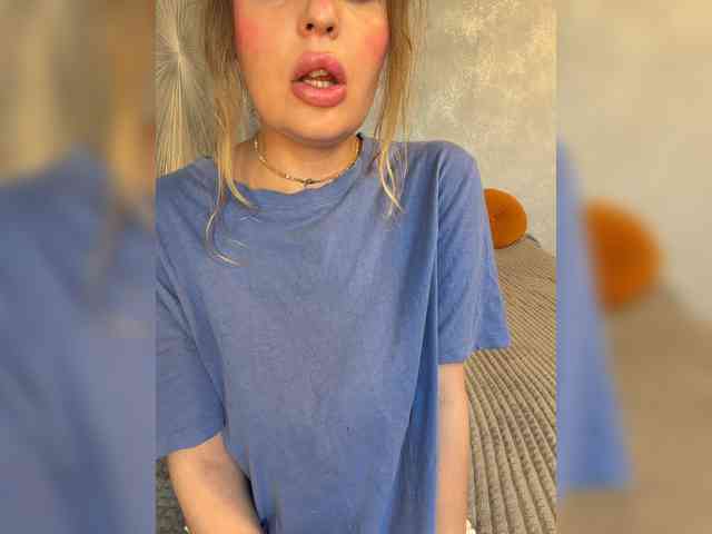 Mila_sisi webcam