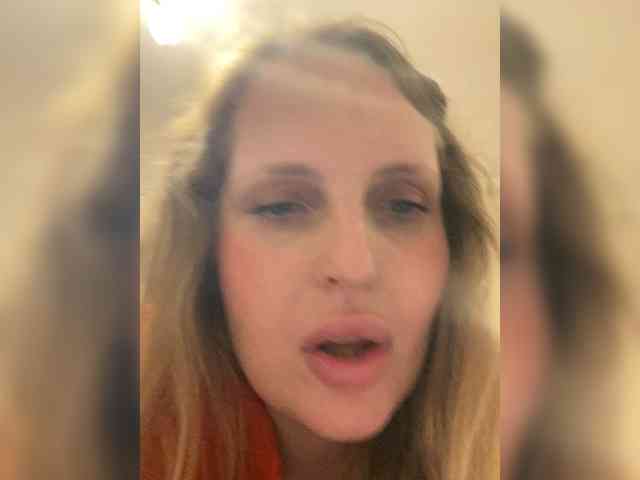Mila_sisi webcam