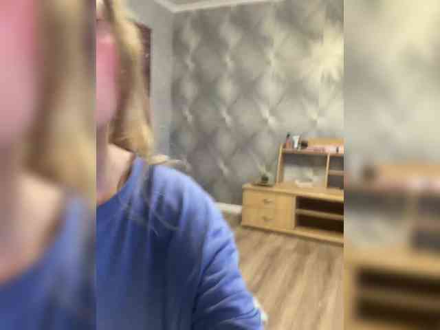 Mila_sisi webcam