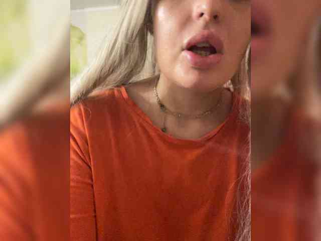 Milena_sisi webcam