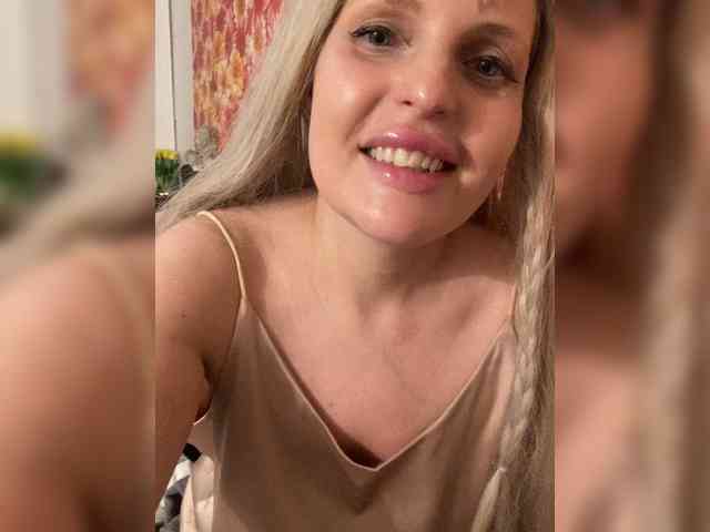 Milena_sisi webcam