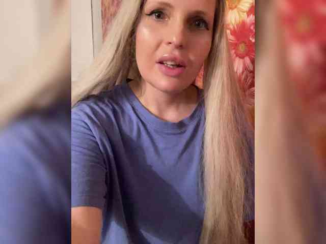Milena_sisi webcam