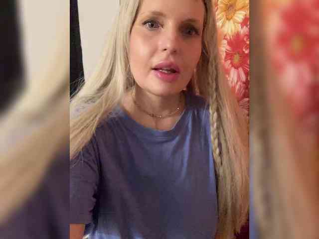 Milena_sisi webcam