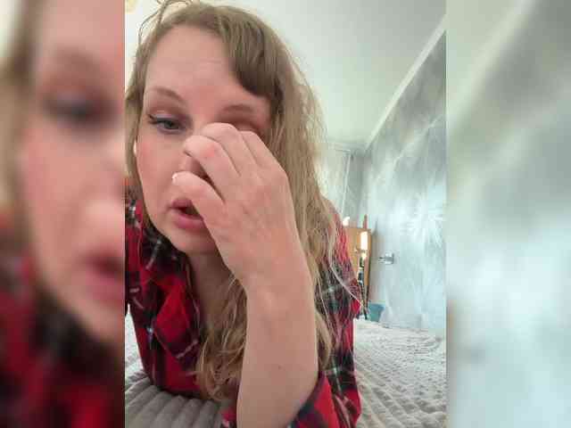 Mila_sisi webcam