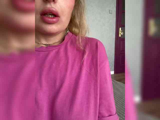 Модель: Mila_sisi