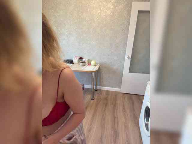 Mila_sisi webcam