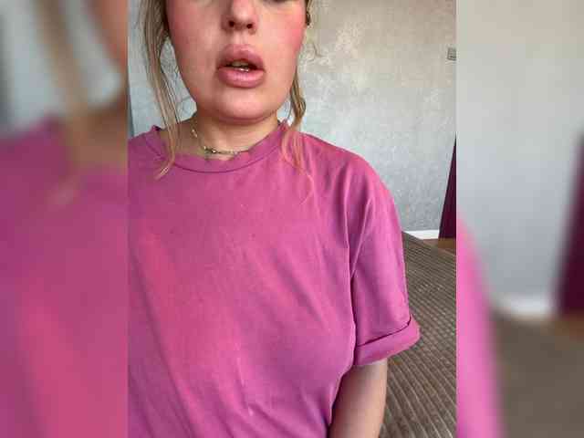 Mila_sisi webcam