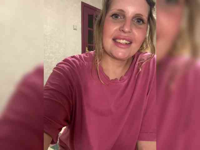 Milana40 Sex Cam Show